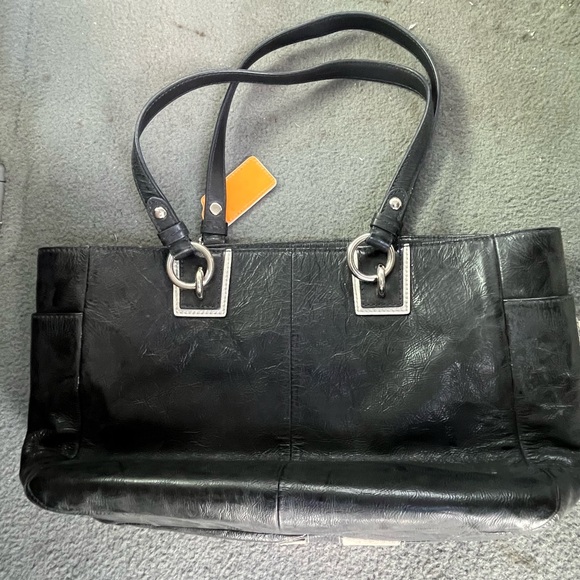 Coach Black and Orange Leather Tote Bag - Picture 3 of 7